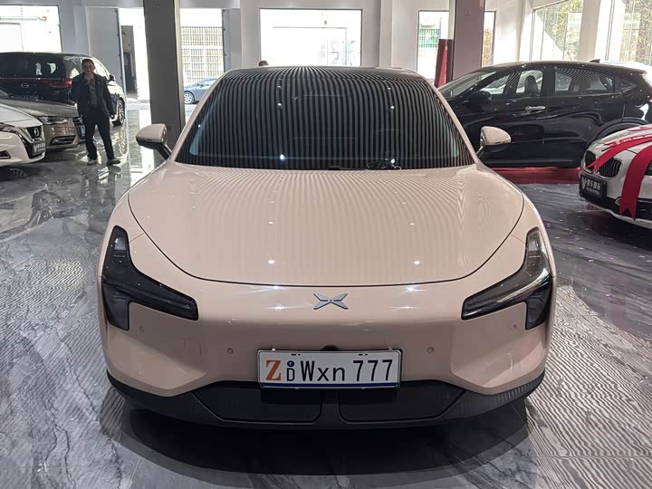 Фото 3 - XPeng Mona M03