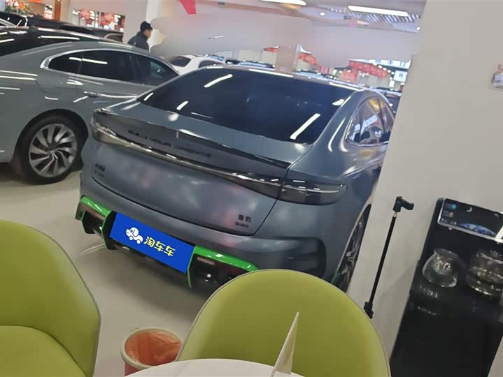 Фото 3 - BYD Seal