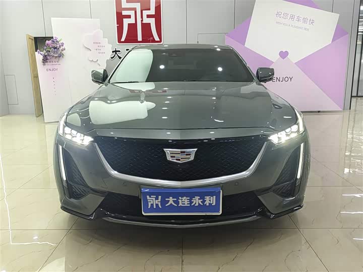 Фото 2 - Cadillac CT5