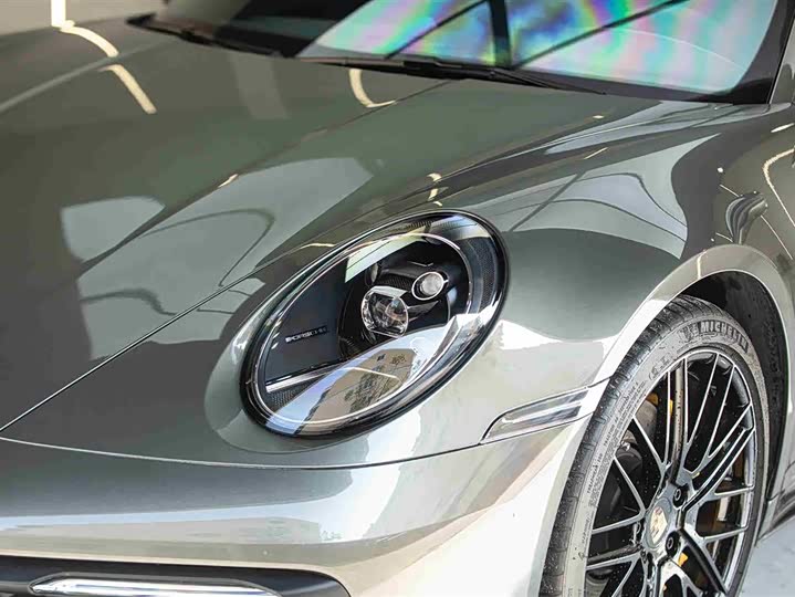 Фото 4 - Porsche 911