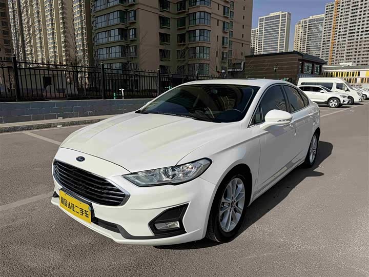 Фото 1 - Ford Mondeo