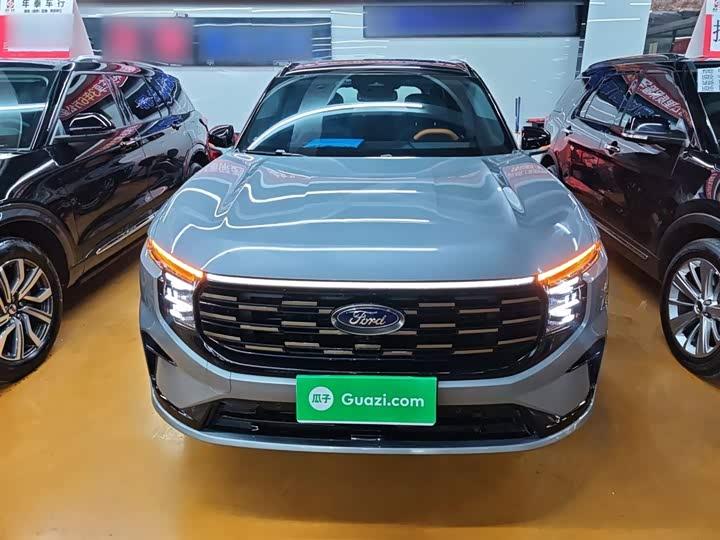 Фото 3 - Ford Edge