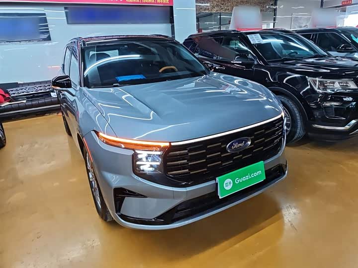 Фото 4 - Ford Edge