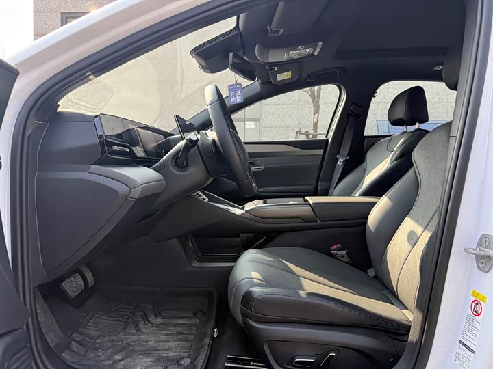 Фото 4 - BYD Qin L