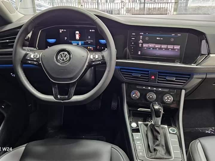 Фото 7 - Volkswagen Sagitar L