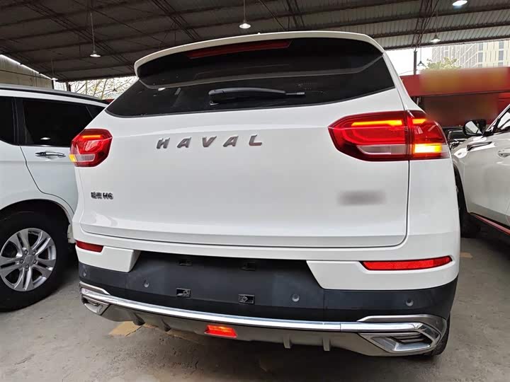 Фото 6 - Haval H6