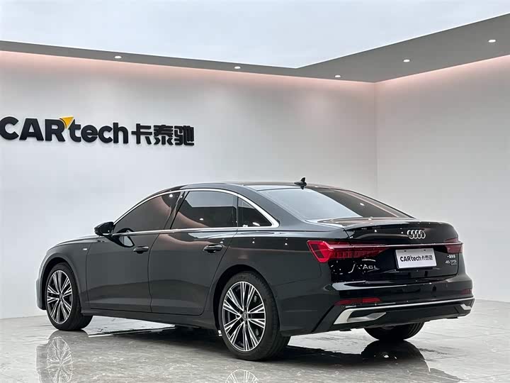 Фото 3 - Audi A6L