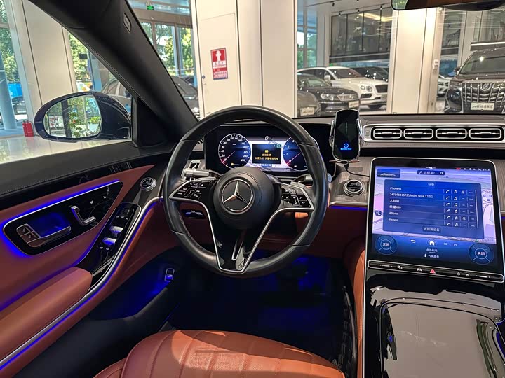 Фото 6 - Mercedes-Benz S-Class