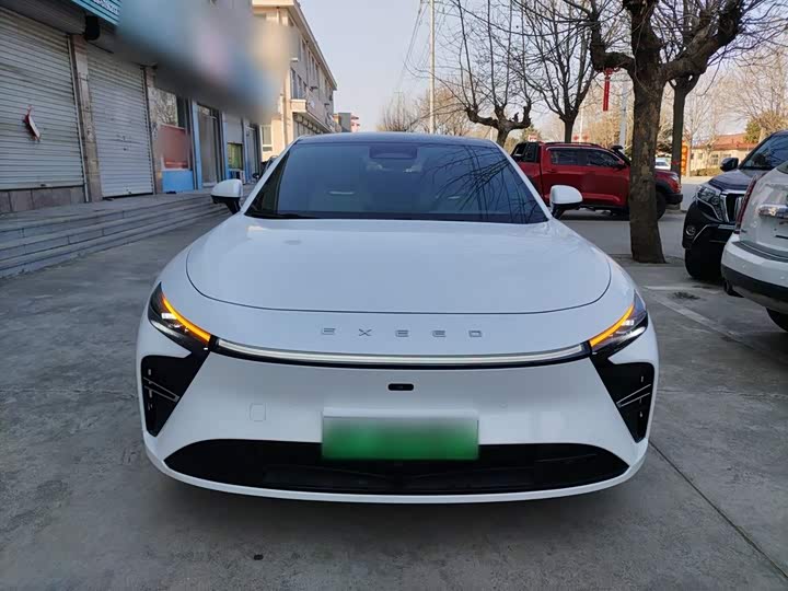 Фото 3 - Exeed Sterra ES