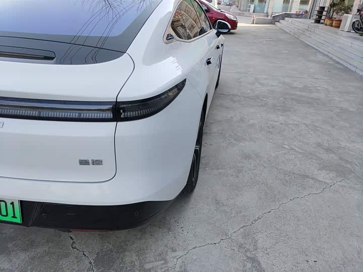 Фото 8 - Exeed Sterra ES