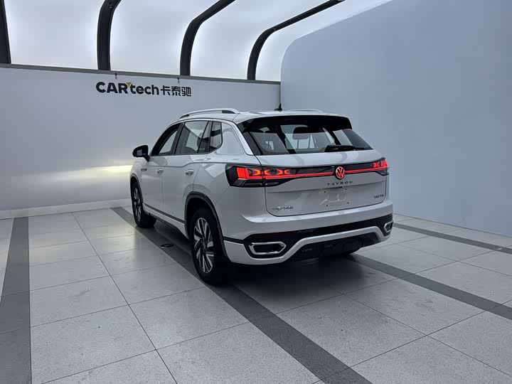 Фото 3 - Volkswagen Tayron