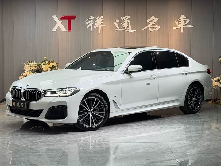 Фото 1 - BMW 5 Series