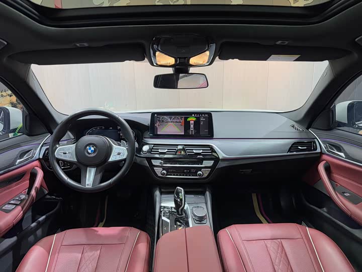 Фото 6 - BMW 5 Series
