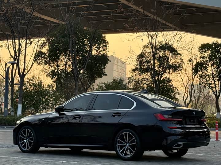 Фото 7 - BMW 3 Series