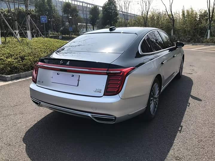 Фото 9 - Hongqi H9