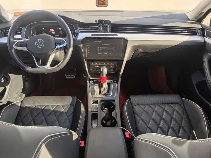 Фото 8 - Volkswagen Magotan GTE Hybrid