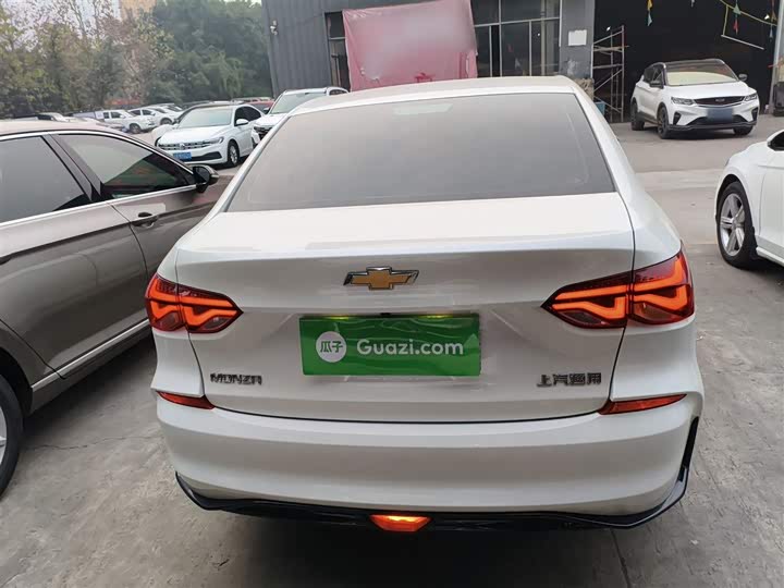 Фото 6 - Chevrolet Monza