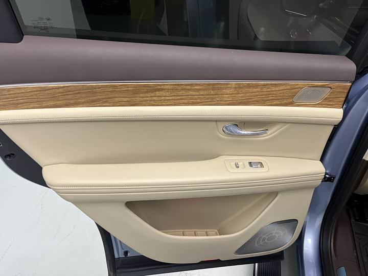 Фото 8 - Aito M7