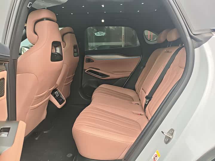 Фото 8 - BYD Song L