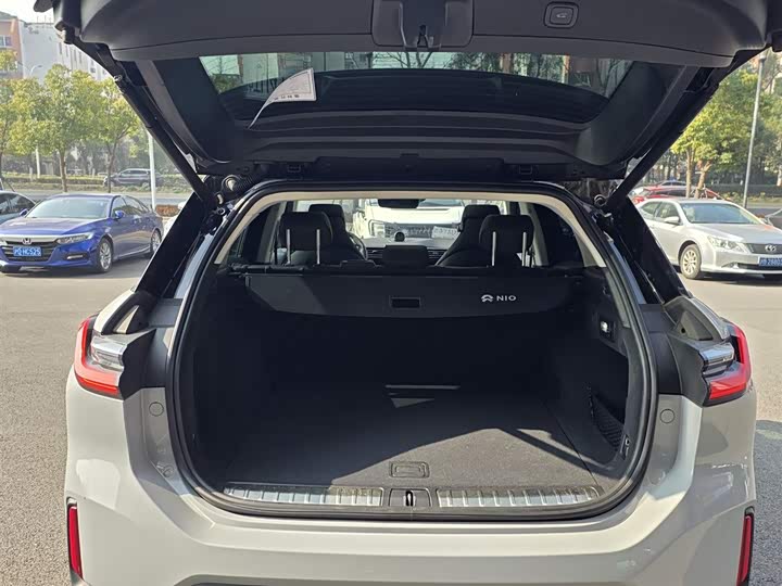 Фото 9 - Nio ES6