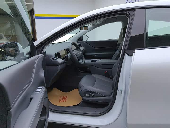 Фото 9 - XPeng G6