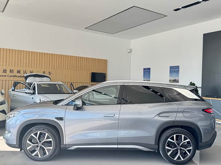 Фото 3 - BYD Song L DM-i Hybrid