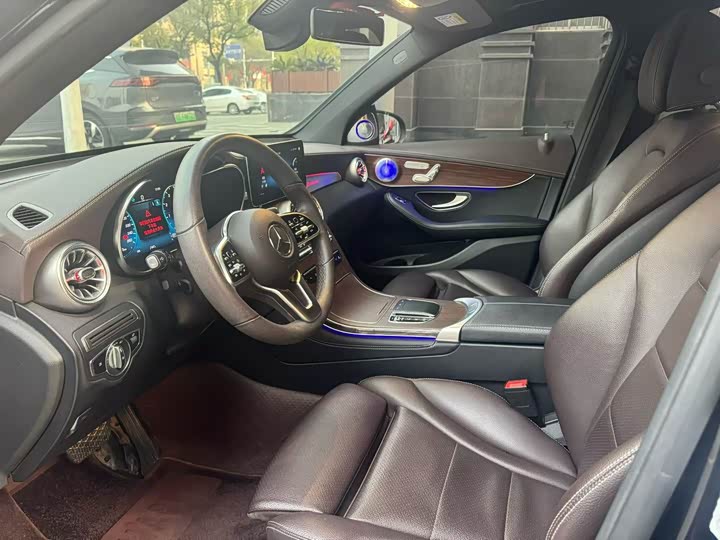 Фото 6 - Mercedes-Benz GLC-Class