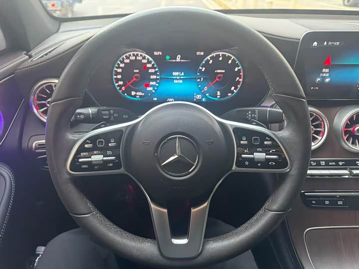 Фото 9 - Mercedes-Benz GLC-Class