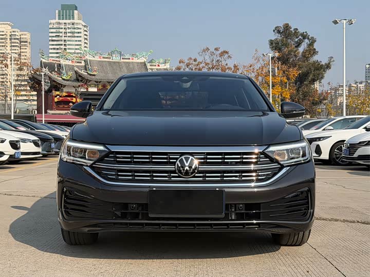 Фото 2 - Volkswagen Sagitar L