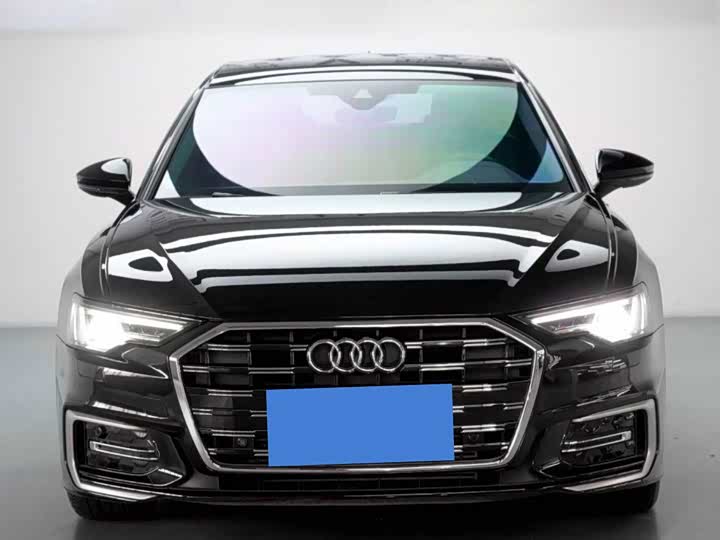 Фото 2 - Audi A6L