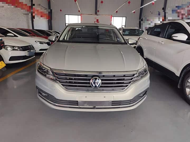 Фото 3 - Volkswagen Lavida