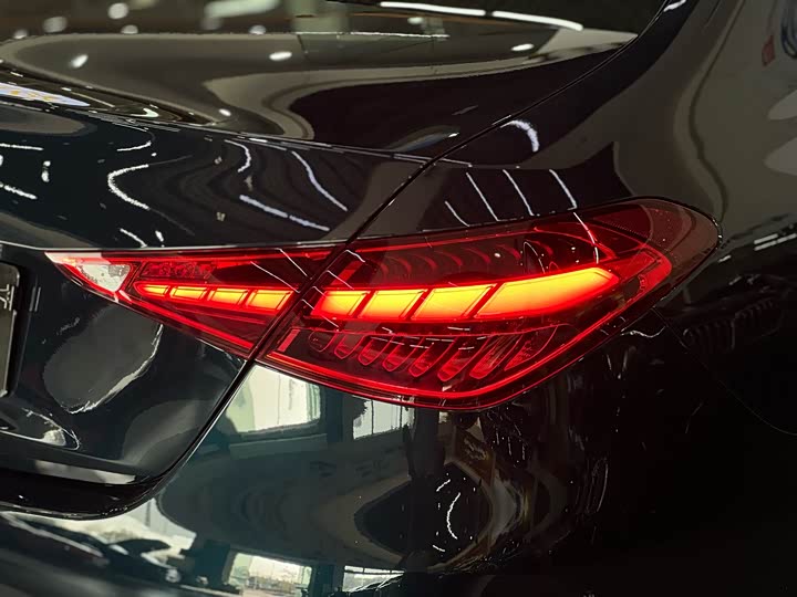 Фото 6 - Mercedes-Benz C-Class