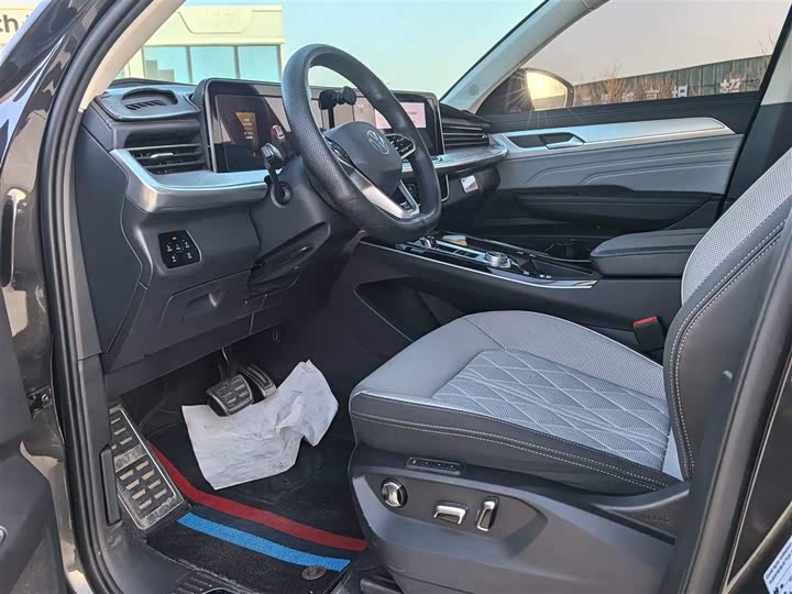 Фото 6 - Volkswagen Tavendor