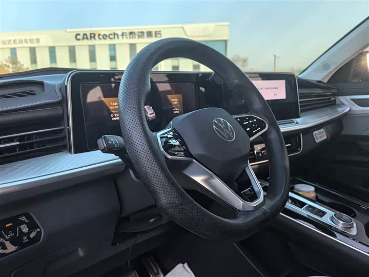 Фото 7 - Volkswagen Tavendor