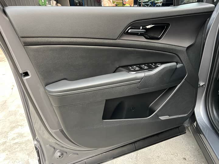 Фото 7 - Kia Sportage