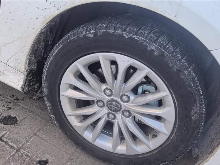 Фото 6 - Toyota Allion