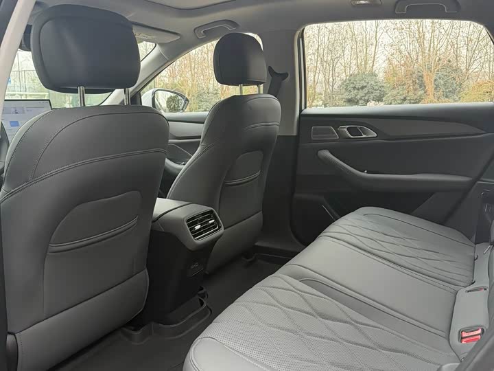 Фото 5 - Geely Galaxy A7