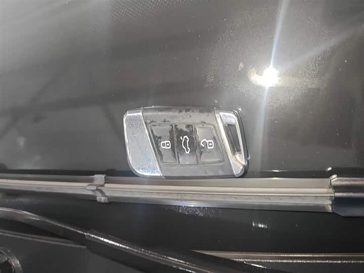 Фото 9 - Volkswagen Passat