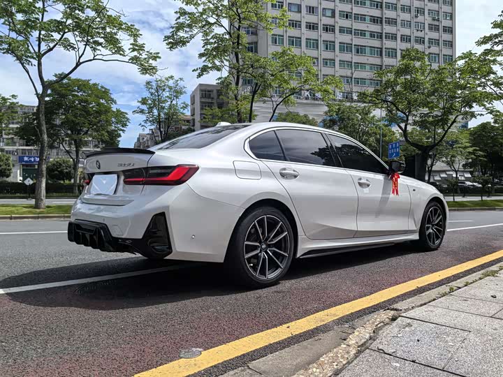 Фото 5 - BMW 3 Series