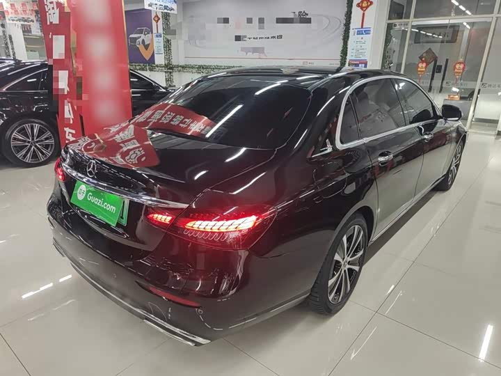 Фото 7 - Mercedes-Benz E-Class Hybrid