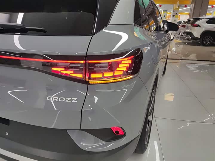 Фото 8 - Volkswagen ID.4 Crozz