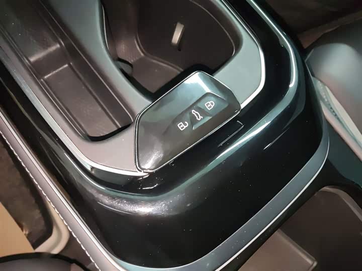 Фото 9 - Volkswagen ID.4 Crozz