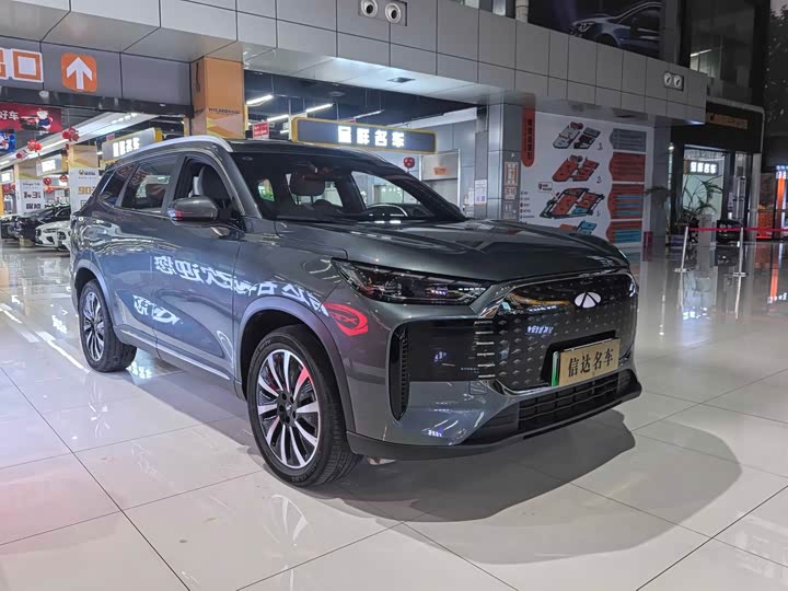 Фото 3 - Chery Fulwin T8