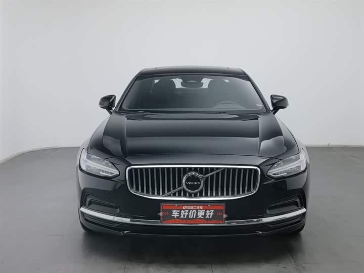 Фото 3 - Volvo S90