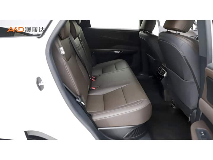 Фото 8 - Lexus RX