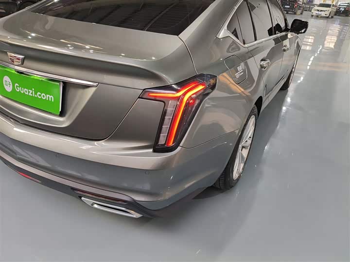 Фото 8 - Cadillac CT5