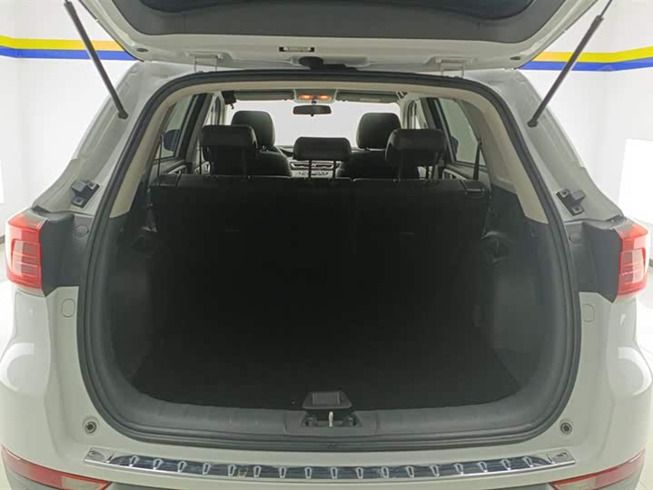 Фото 4 - Changan CS75