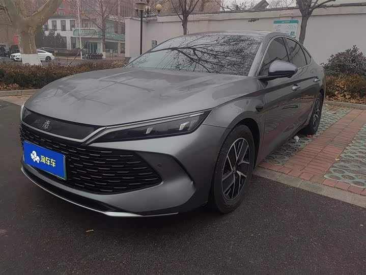 Фото 1 - BYD Qin L