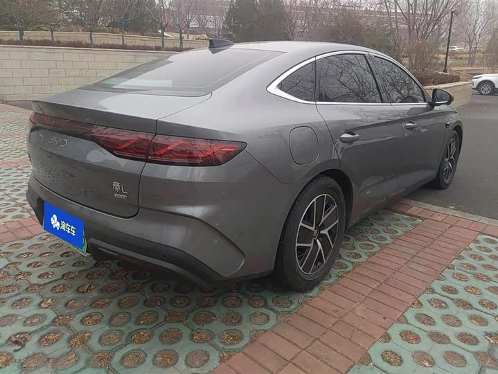 Фото 3 - BYD Qin L