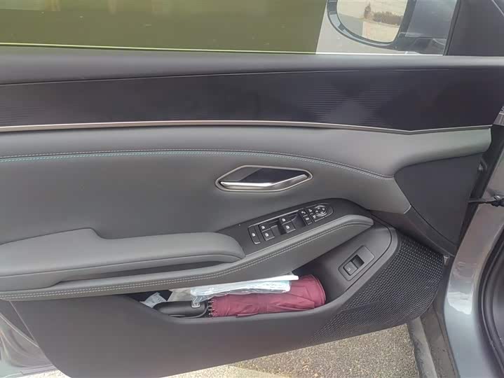 Фото 7 - BYD Qin L